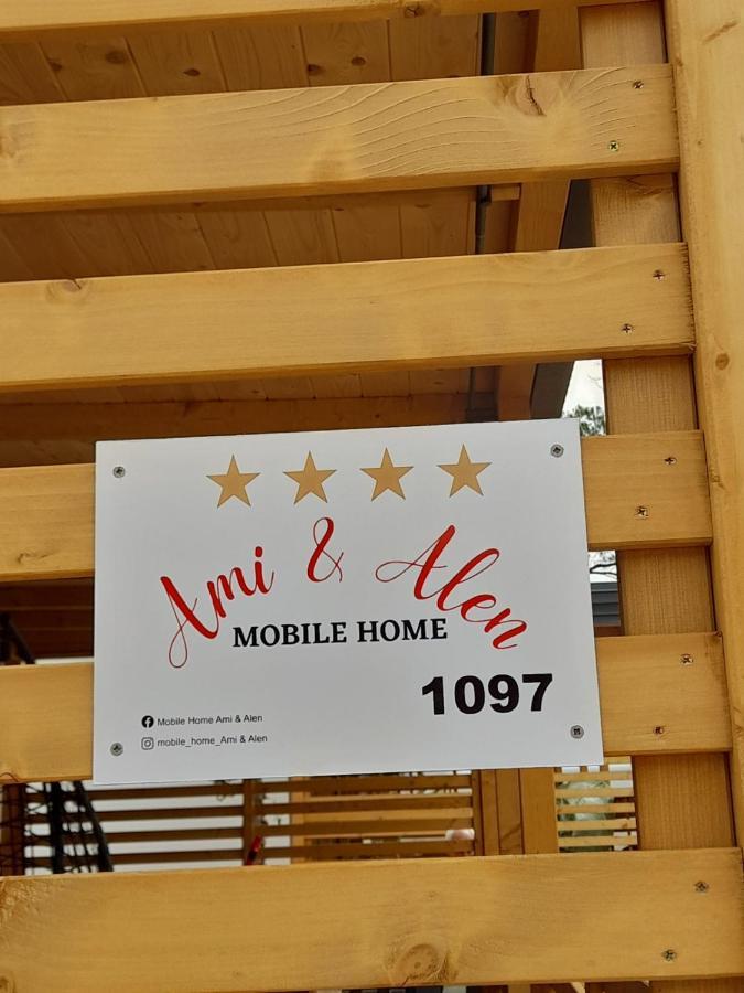Mobile Home Ami & Alen Biograd Na Moru Eksteriør bilde