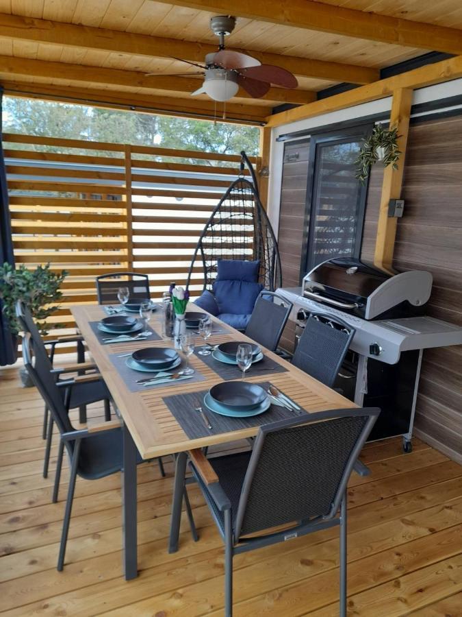Mobile Home Ami & Alen Biograd Na Moru Eksteriør bilde